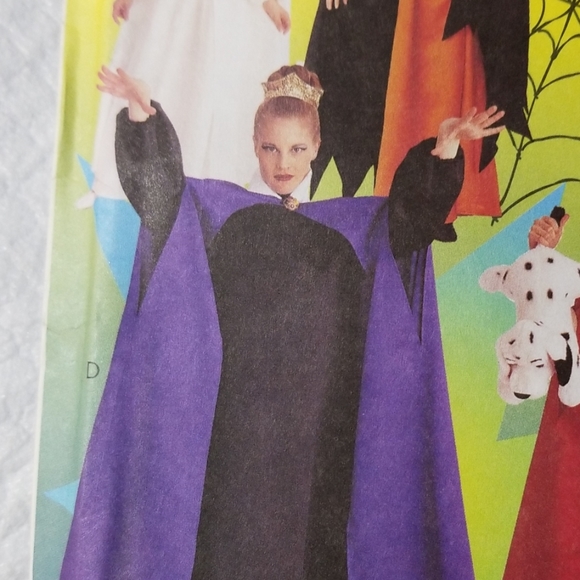 McCall's Character's Costume patterns! - Picture 4 of 6